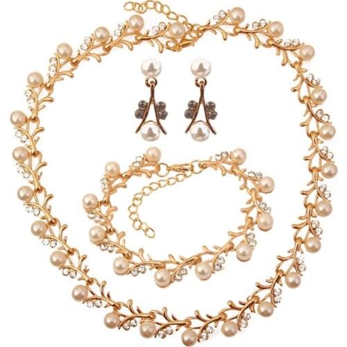 Hot Selling European Imitation Pearls Rhinestone Leaf Style Jewelry Set (Earrings Bracelet Necklace )
