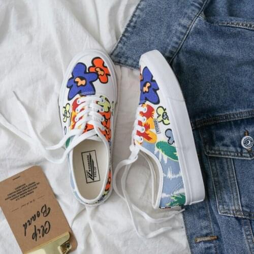 Summer Board Shoes Low-cut Sports Young Canvas Shoes Women Comfortable Vulcanize Shoes Fashion Printed Women Shoes Sneakers 2021