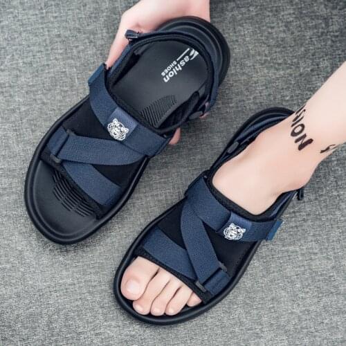 2021 SummerNew Sandals Casual High-Quality Sandals Flat-Bottom Beach Couple Shoes Man Casual Sandals