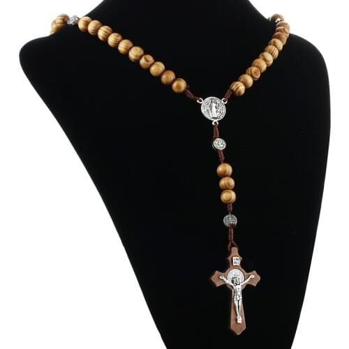 Antique Religious Wooden Cross Rosary Pendant Necklaces Jesus Saint Benedict Beaded Necklace for Men Women Jewelry collar