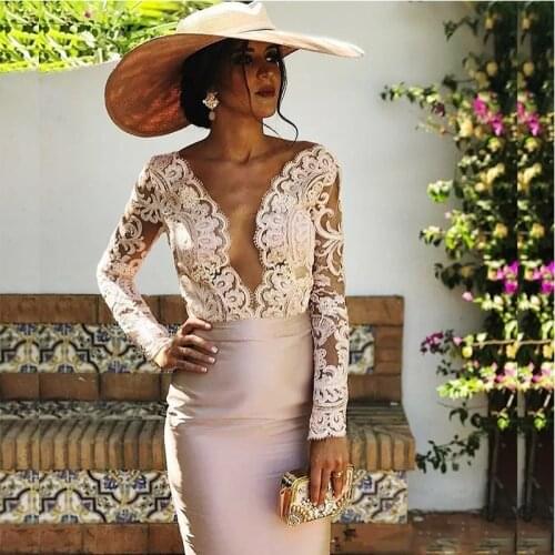 Short Mother of the Bride Dresses Knee Length Lace Long Sleeve Backless Women Fomal Occasion Wedding Cocktail Party Gowns