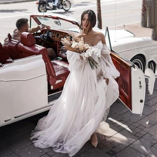 Fivsole Lace Appliques and Tulle Bridal Gown Chic A Line Sweetheart Long Puffy Sleeves Wedding Dress Vestido De Noche