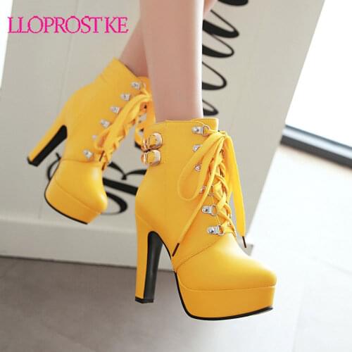 Lloprost ke Female Winter Platform Square High Heel Ankle Boots Women Fashion Lace Up Round Toe Shoes Black Yellow White H449