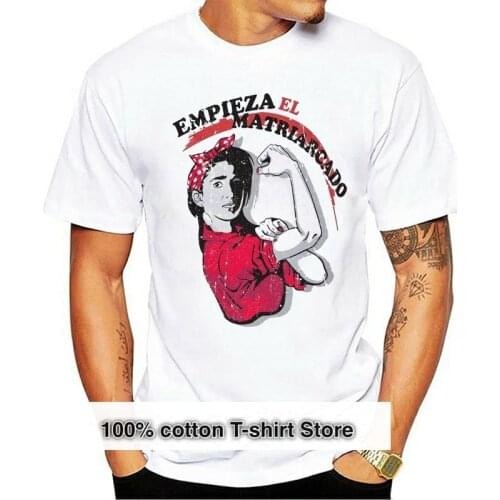 CUC T-Shirt Nairobi Empieza El matriarcado - The House of Paper Papel Professor
