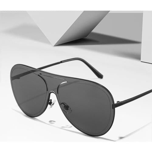 Men sunglasses fashion glasses sunglasses women a nylon lenses comfortable sunglasses UV400 restoring ancient ways is 7047