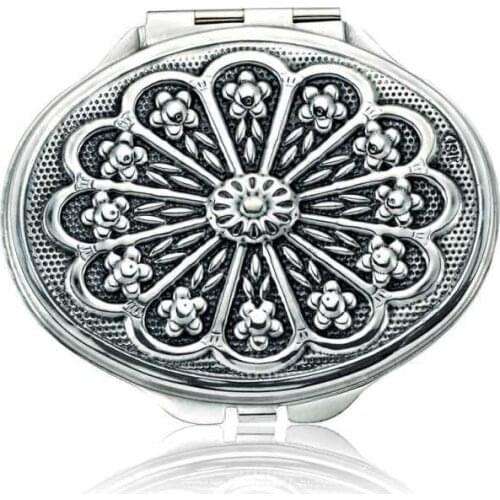 Silverlina Silver Daisy Pattern Clamshell Oval Hand Mirror