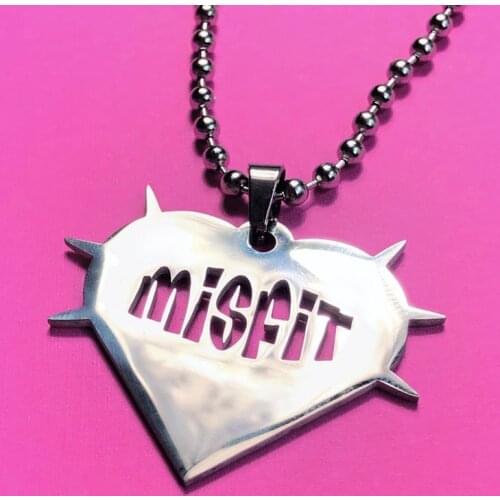 90s Aesthetic Heart Letter Pendant Necklace for Women Metal Punk Fashion Vintage Necklace Charm Y2K Jewelry Cute Gifts