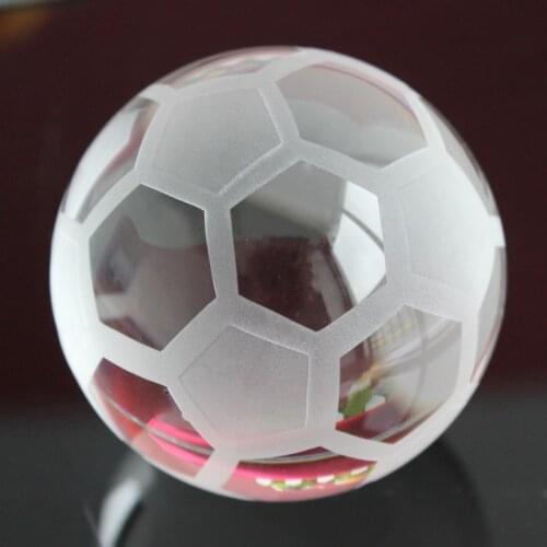 Crystal Glass Sport Soccer Ball 6cm figurines miniatures Paperweight Feng shui Sphere Craft Wedding home decor accessories