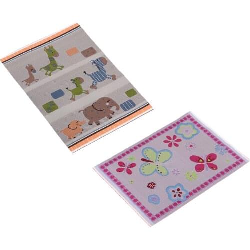 MagiDeal 2 Pieces 1/12 Dollhouse Miniature Rug Carpet Embroidery Cloth Mat