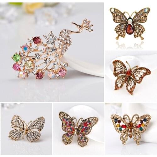 Vintage Fashion Handmade Animal Butterfly Brooch Peacock Crystal Brooch Rhinestone Men And Women Elegant Accessories Pin Brooch