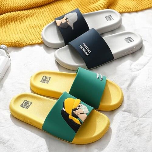 New Women Summer Flip Flops Cartoon Beach Slippers Men Women Shoes Protect Yourself Home Bathroom Casual Non-slip Slippers