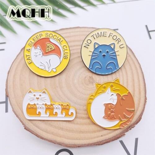 Cute Sweet Animal Cat Round Enamel Pins Kitten Hug Pizza Letters Alloy Brooch Badge Punk Accessories Fashion Woman Jewelry Gift