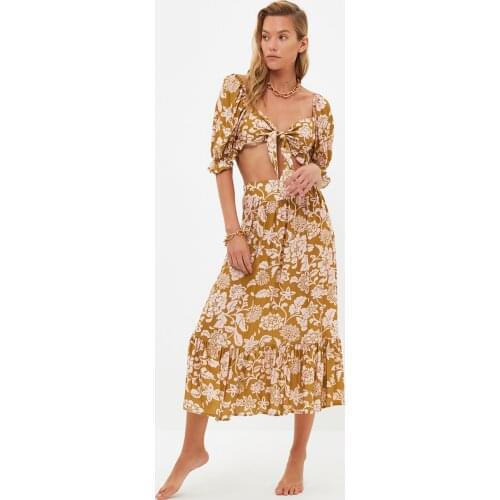 Trendyol Flower Decorated Sub-Top Suit TBESS21AU0446