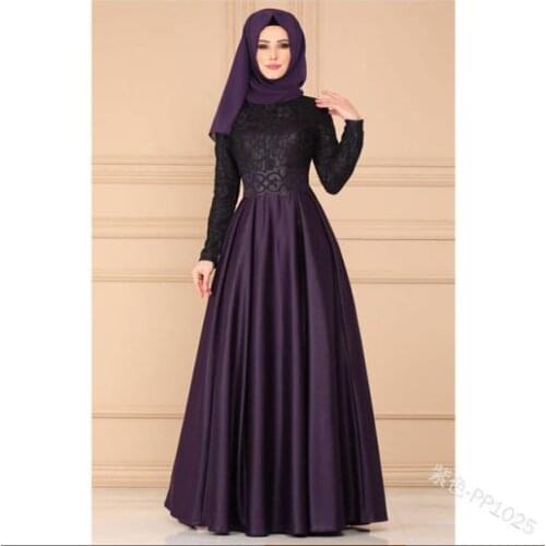 Muslim European and American lace stitching retro dress Muslim national style long sleeve slim fitting dress