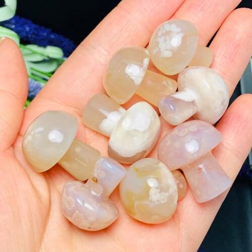 Natural Madagascar cherry blossom agate carving miniature mini mushroom, household decoration pieces cure