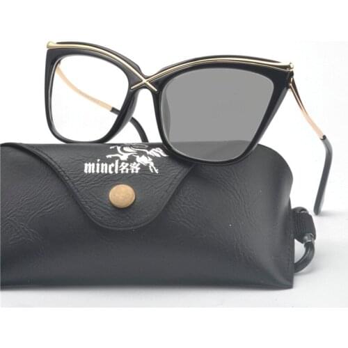 2018 new fashion Transitional Sun Reader Photochromic Reading Glasses women Multi-focus Reading Glasses with Box FML
