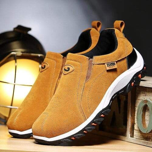 Plus Size Outdoor Non-slip Running Man Sport Shoes for Mens Sneakers Men 2020 Sports Man Shoes Male Brown Scarpe Uomo GMA-0987