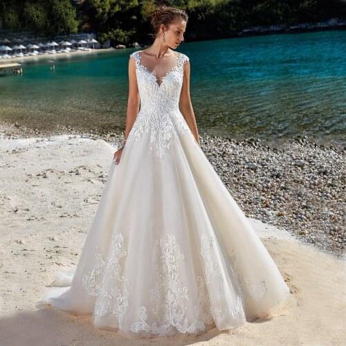 Vestido De Noiva Illusion Scoop Sleeveless A-Line Tulle Appliques Sexy Back With Covered Button Mine Wedding Dress 2020