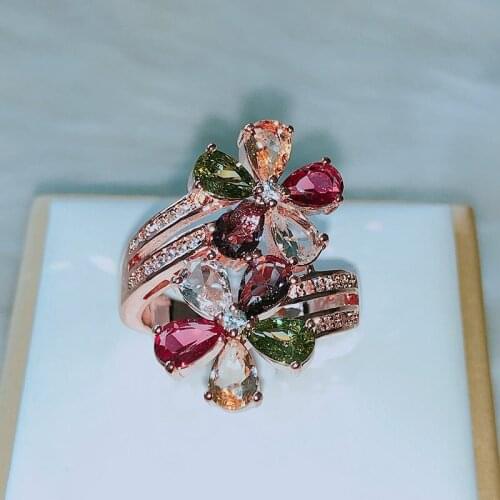 Japanese And Korean Version Of Rose Gold Flower Ring High-end Atmospheric Female Birthday Gift