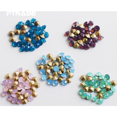 5 Opal Color Pointed Back Glass Crystal Fancy Chatons Glue on Nail Art Rhinestones For For Clothing 3D Nails Decoration
