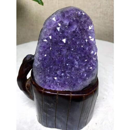 Natural amethyst cave decoration demagnetization town house purification treasure pot crystal cave stone feng Shui porch