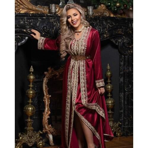 Luxury Burgundy Morrocan Kaftan Evening Dress 2021 Elegant Beaded Lace Long Sleeve Muslim Dubai Formal Evening Gowns Beautiful