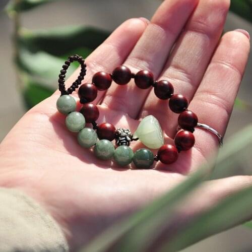 Original ornament and Tian jade, emerald, small leaves, red sandalwood, bracelet, ladies' bracelet, shuiqinglian gift