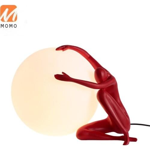 Luxury Living Room Bedroom Creative Model Room Desk Bedside Lamp Ball Humanoid Sculpture Moon Table Lamp