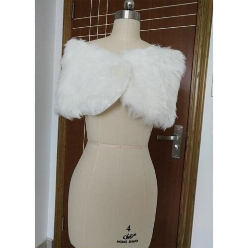 Wedding Bolero Outerwear Accessories Urged Wrap Bride Formal Winter Cape Bride Fur Shawl Wedding Jackets Wrap