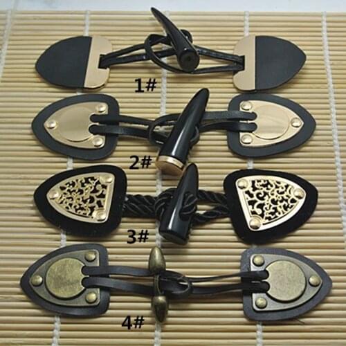 2 Pairs Horn Buttons Duffle Coat Jacket Fasteners Toggle with Leather Patch Buckle Buttons for Overcoat Decor Sewing Accessories