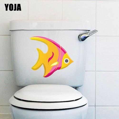 YOJA 22.1*17.9CM Funny Animal Little Fish Wall Home Decoration Toilet Sticker Decal T3-1034