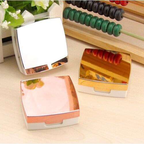 10pcs/lot new High quality beautiful with mirror Convenient to carry Contact lens case Lovely Travel kit box Women Partner box
