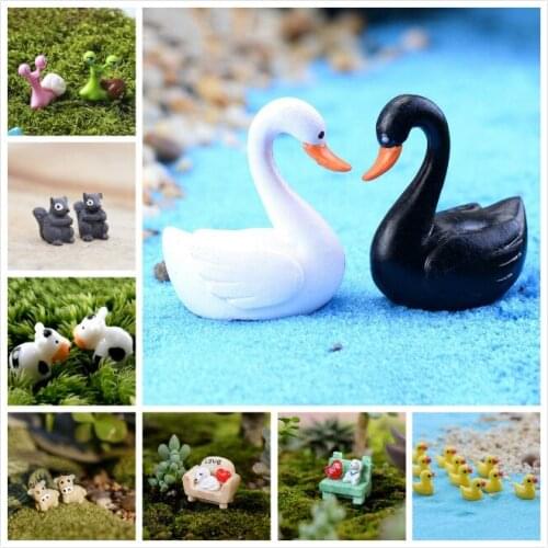 2PCS/Set Mini Goose Model Miniature Animal Swan Figurine Ornament Swan Figurine Statue Fairy Garden Ornaments Crafts Home Decor