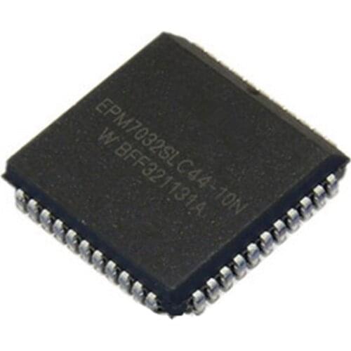1Pcs EPM7032SLC44-10 EPM7032SLC44-10N EPM7032SLC44