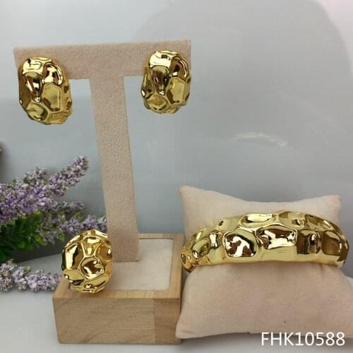 Yuminglai Simple Design Earrings Ring and Bracelet for Women Jewelry Set FHK10588