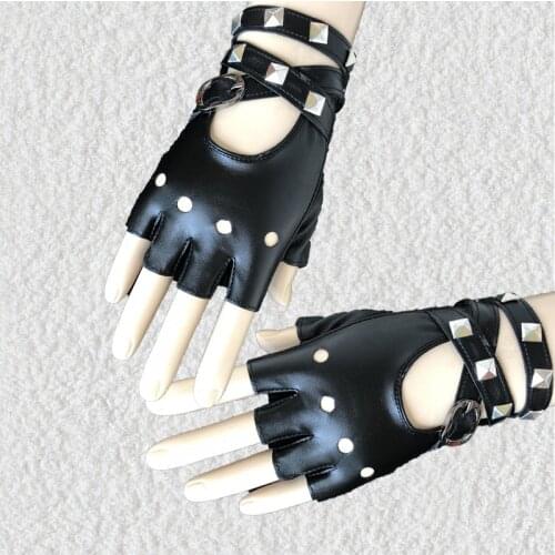 1 pair Rivet Punk Gloves for Women Wrist-wrapped Personality Nightclub Cosplay Half Finger Gloves Cool Halloween Cosplay Props