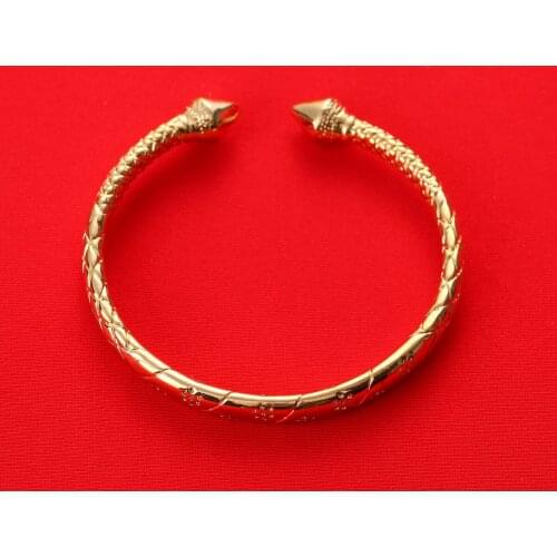 Mrs win Copper Bracelets