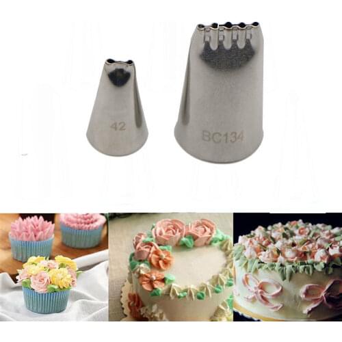 2pcs Russian Nozzles Two Five Hole Lines Drawing Nozzles Cake Baking Decorating Noodles Pastry Icing Piping Tips