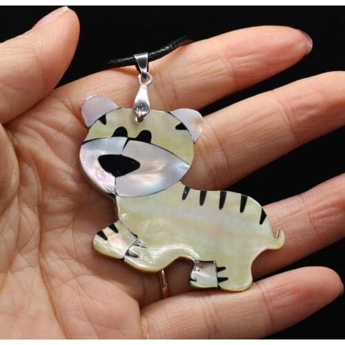 Natural Shell Necklace With Tiger-Shaped Pendant Leather Cord 2MM Charms For Elegant Women Love Romantic Gift