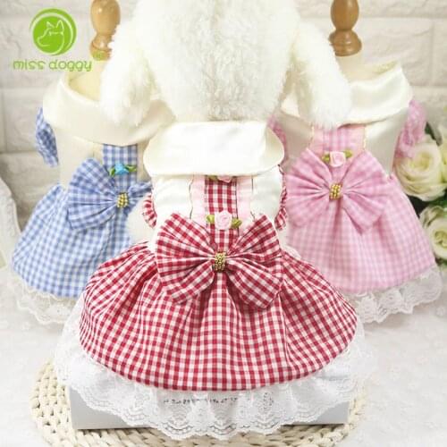 Summer Breathable Lace Dog Dress Puppy Clothes Wedding Skirt Bowknot Mesh Paillette Skirt Puppy Cat Dresses for Small Dog Teddy
