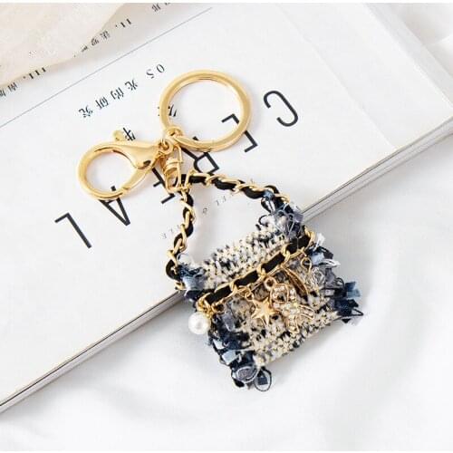 Mix Color Fabric Bag Keychain Women Men Handmade Chain Box Pearl Crystal Key Ring Car Wallet Party Accessories Z156