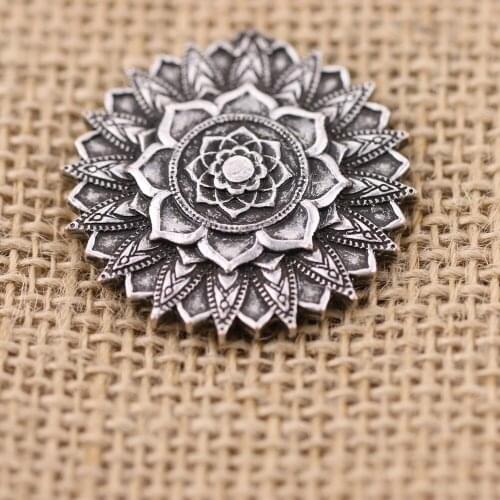 LANGHONG 10pcs LotusNecklace Tibet Spiritual Necklace Tibet Mandala pendant Necklace geometry amulet Religious jewelry
