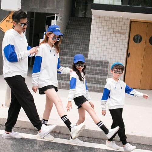 2020 Autumn Family Matching Outfit Couples Clothes Dad Son Mom Daughter Patchwork Hoodies Brothers Sisters Top for Birthday Gift