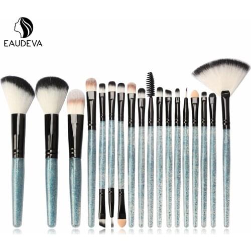 18pcs Transparent Flash Drill Shank Makeup Brushes Tool Set Cosmetic Powder Concealer Eye Shadow Foundation Blush Beauty Brush