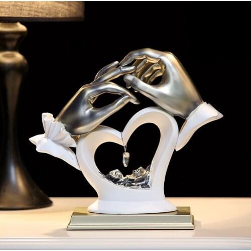 HANDICRAFTS HAND HEART-SHAPED CRYSTAL FIGURINES ART SCULPTURE RESIN ART&CRAFT HOME DECORATION ACCESSORIES BIRTHDAY GIFT R800