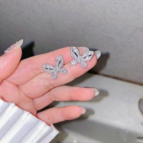 Single Butterfly Solid 925 Silver Luxury Super Shine Earrings for Women Delicate Trapezoid Zircon Ear Stud Fashion Accessories