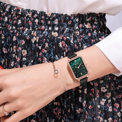 Small Roman Dial Ladies Leather Watch Gradient Color Dial Design Ladies Quartz Watch Casual Wear Clock Gift