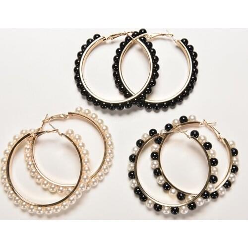 1 Pair Fashion 48mm Big Round Loop Circle Hoop Earring Brand Imitation Pearl Gold-color Flower Cut Loop Hoop Earrings