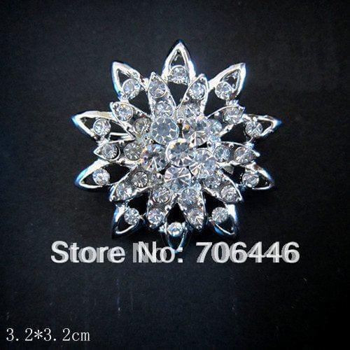 Beautiful Silver Plated Alloy Rhinestone Crystal Small Flower Brooch pin