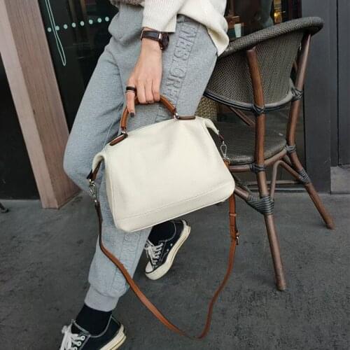 2021 new head leather womens bag Korean casual leather handbag one shoulder slung womens pillow bag